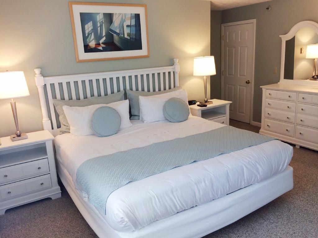 Superior King Suite